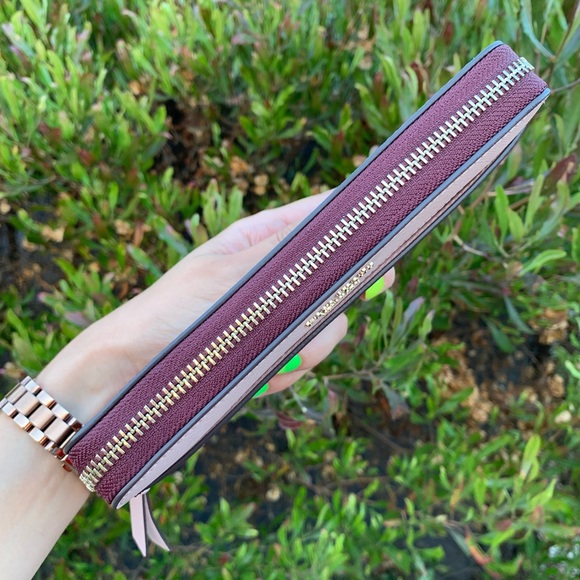 Kate Spade Cameron LG Continental Wallet - Picture 4 of 8